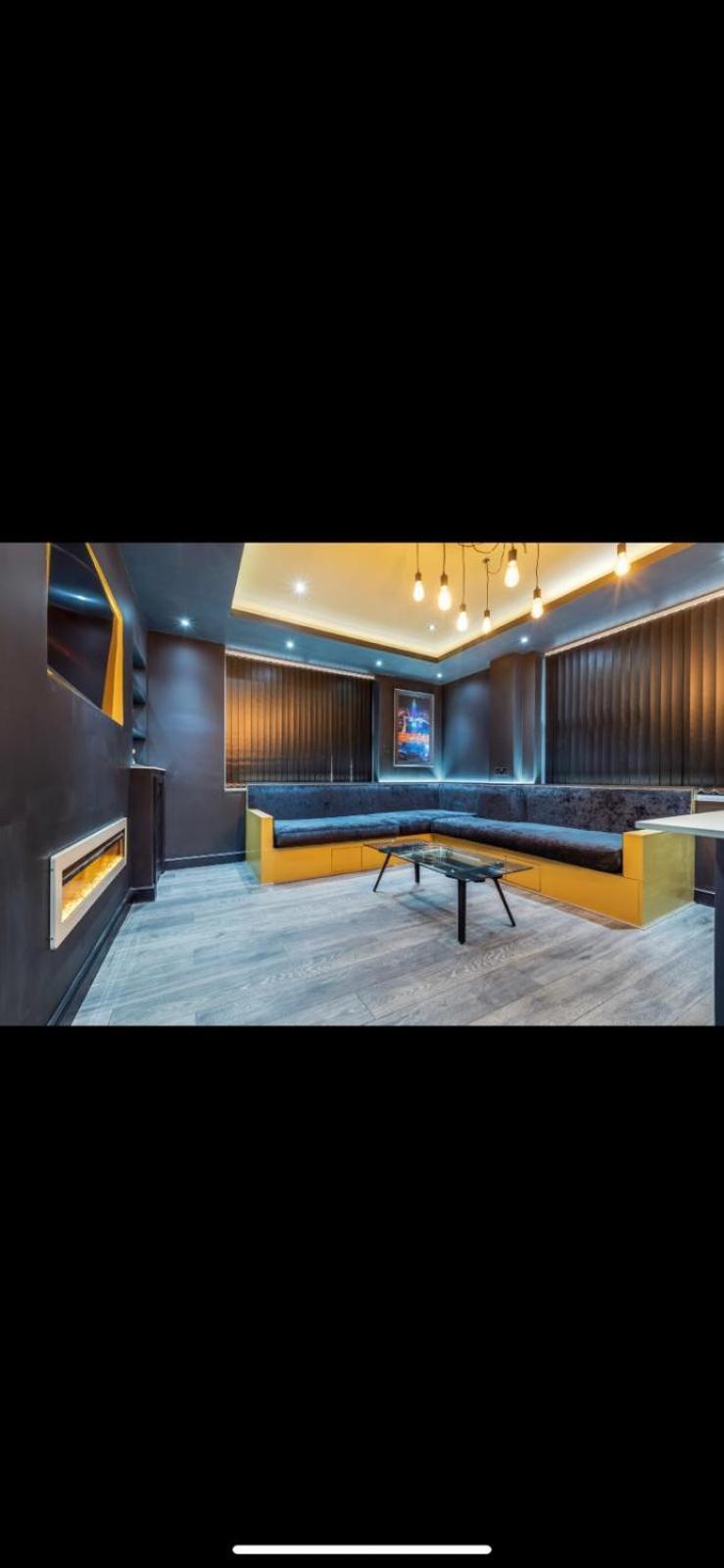 Two Bed Modern Apartment 5Min Walk To Town Centre With Free Parking ! Under New Management Блэкпул Экстерьер фото