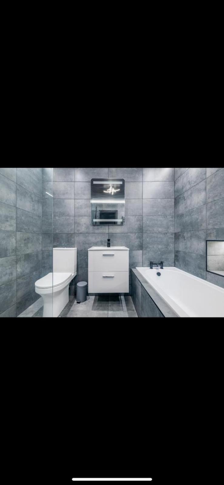 Two Bed Modern Apartment 5Min Walk To Town Centre With Free Parking ! Under New Management Блэкпул Экстерьер фото